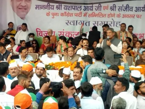 हल्द्वानी: कांग्रेस ने की विजय संकल्प शंखनाद रैली, पूर्व मुख्यमंत्री हरीश रावत ने संभाला मोर्चा