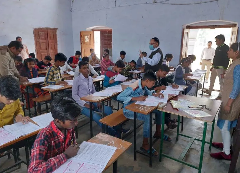 पीलीभीत: जनपद के 185 विद्यालयों में हुई नेशनल अचीवमेंट सर्वे परीक्षा