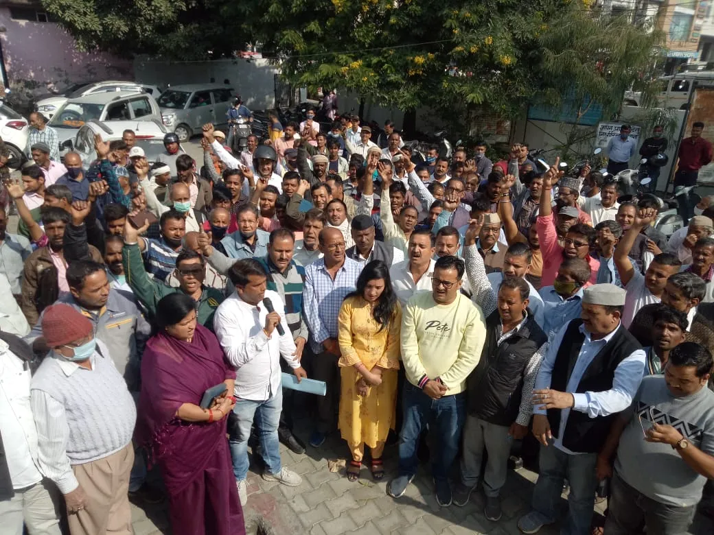 हल्द्वानी: सिंचाई नहर ठीक करने की मांग को लेकर गरजे गौलापार के लोग