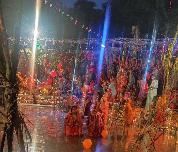 पीलीभीत: छठ पूजा का धूमधाम से समापन
