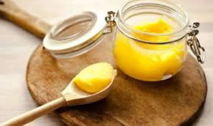 रोज ऐसें लें एक चम्मच देसी घी, बढे़गी इम्यूनिटी और एकाग्रता, माइग्रेन समेत कई बीमारियां होगी दूर