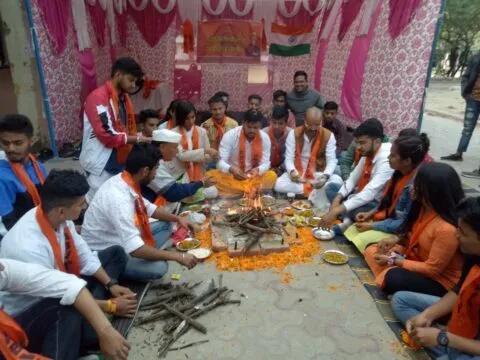 हल्द्वानी: छात्र विरोधी फैसला लेने वालों के लिए हुआ शुद्धि-बुद्धि यज्ञ