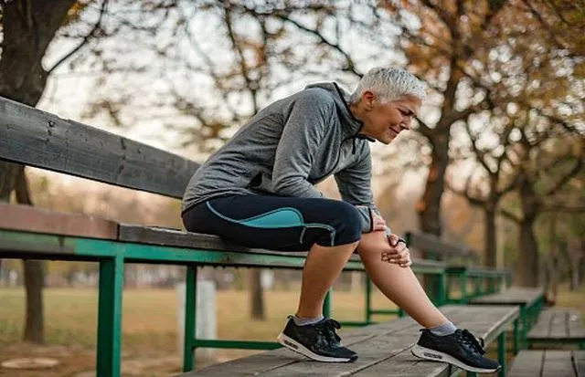 सर्दियों में गठिया कर रहा है परेशान तो बरतें ये सावधानी…