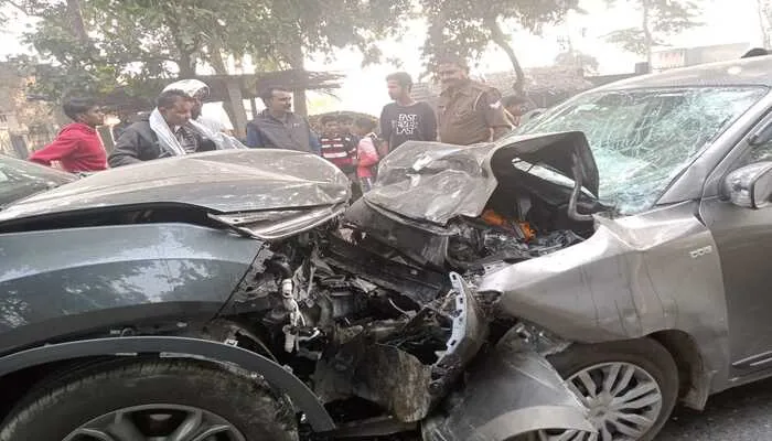 अयोध्या: स्विफ्ट व एसयूवी में भिड़ंत, दो की मौत, दो घायल