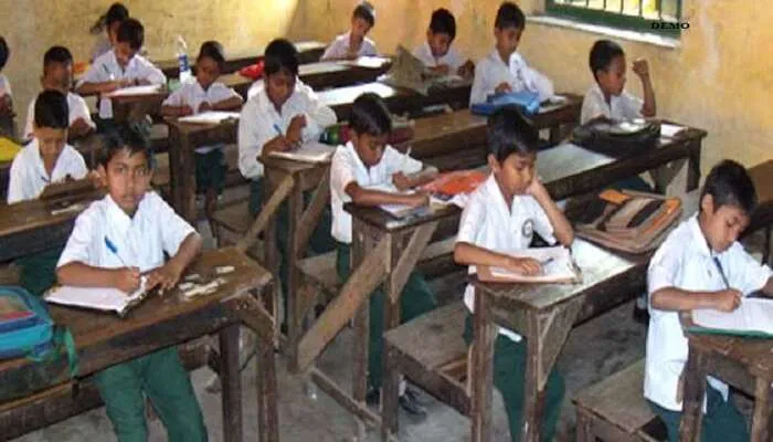 माध्यमिक विद्यालयों में कम्प्यूटर शिक्षा से वंचित हो रहे छात्र, तमाम दावों के बाद भी नहीं शुरू हुई पढ़ाई