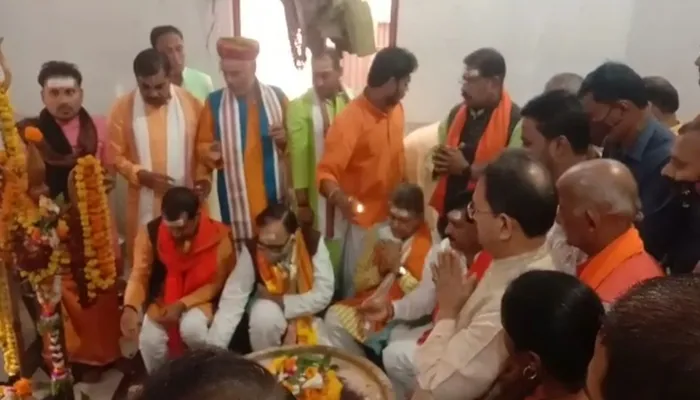 CM योगी की अगुवाई में प्रचंड बहुमत की सरकार बनेगी: केंद्रीय मंत्री महेन्द्र नाथ पांडेय