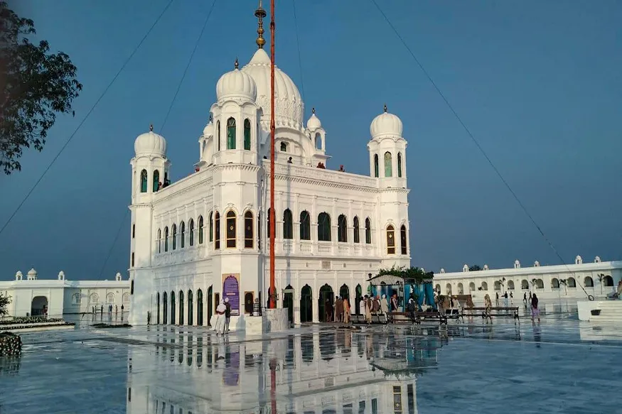 कल से खुलेगा करतारपुर साहिब गलियारा, अमित शाह बोले- इस फैसले से लाखों सिख श्रद्धालुओं को होगा लाभ