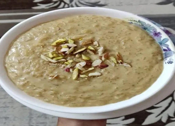 खरना: आज प्रसाद ग्रहण करने के बाद शुरू होगा छठ का निर्जल उपवास, जानें विधि