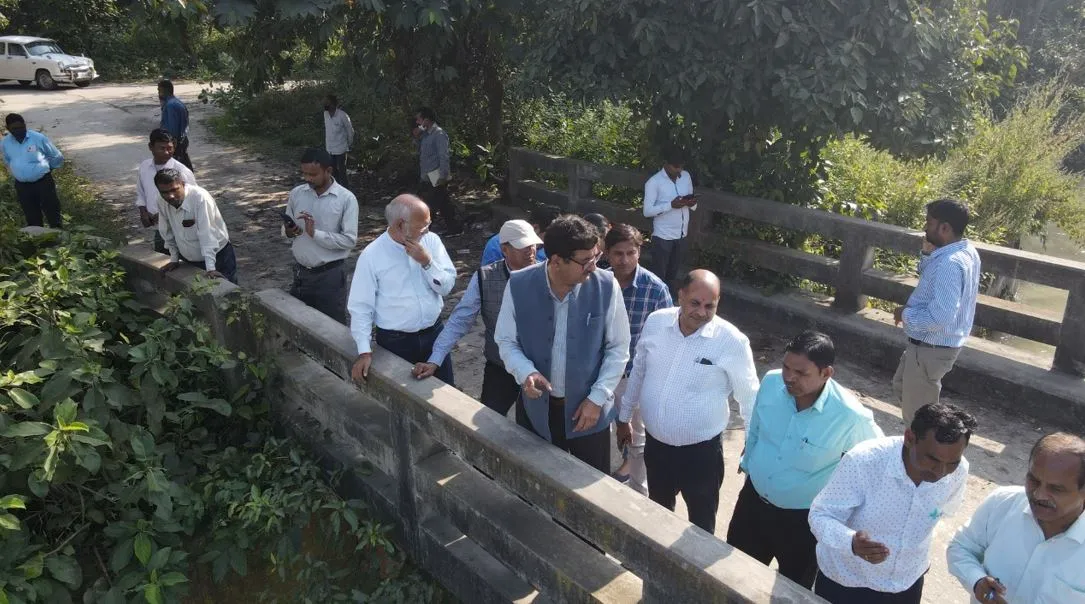 पीलीभीत: केंद्रीय जल आयोग की टीम का निरीक्षण पूरा, शासन को सौंपेगी रिपोर्ट