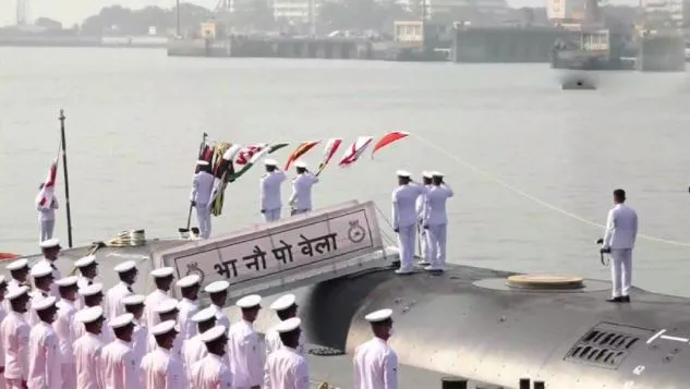 समुद्र में भारत की और बढ़ेगी ताकत, नौसेना ने पनडुब्बी INS वेला को सेवा में किया शामिल