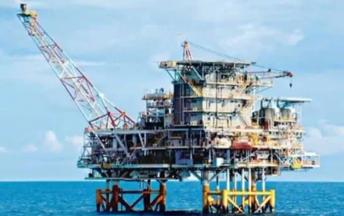 ओएनजीसी की यूनियन ने तेल एवं गैस क्षेत्र को विदेशी कंपनियों काे देने का किया विरोध