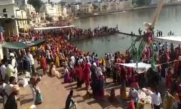 पुष्कर में कार्तिक एकादशी से पंचतीर्थ स्नान शुरू होगा, ब्रह्मा मंदिर भी पहुंचे श्रद्धालु