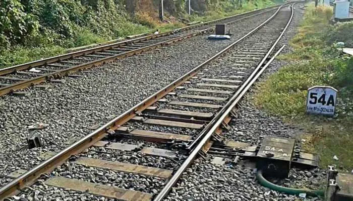 अयोध्या: रेलवे ट्रैक पर संदिग्ध परिस्थितियों में मिला वृद्ध का शव, जांच शुरू