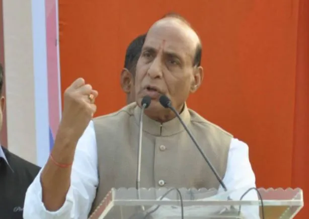 राजनाथ सिंह की दुश्मन देश को चेतावनी-अगर किसी ने सीमा लांघी तो घर में घुसकर मारेंगे