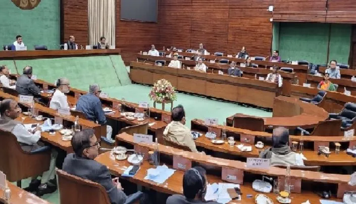सर्वदलीय बैठक का AAP ने किया बहिष्कार, TMC ने सरकार के सामने रखें कुछ खास मुद्दे