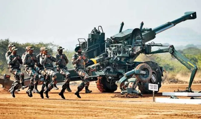 भारतीय सेना होगी और ताकतवर, 7,965 करोड़ रुपए के हथियारों और सैन्य उपकरणों की खरीद को मिली मंजूरी