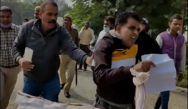 मुरादाबाद : तहसील कर्मियों ने किसान को पीटा, फिर दर्ज कराया मुकदमा