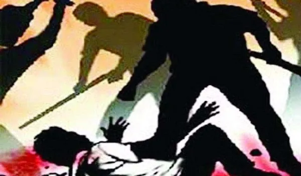 मुरादाबाद : डॉक्टर पर धारदार हथियार और डंडों से हमला