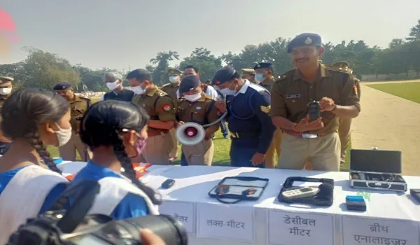 मुरादाबाद : जिले के 35 स्कूलों के बच्चों को बताए यातायात के नियम
