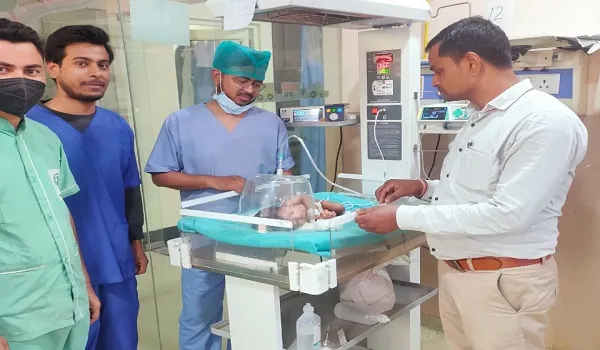 मुरादाबाद : गंभीर हालत में मिली बच्ची का हुआ सफल आपरेशन