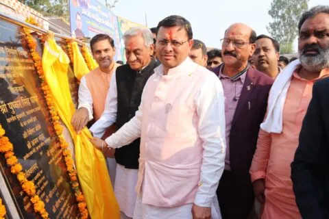 मुख्यमंत्री ने शक्तिफार्म पहुंचकर 6868.68 लाख की 20 योजनाओं का किया लोकार्पण व शिलान्यास