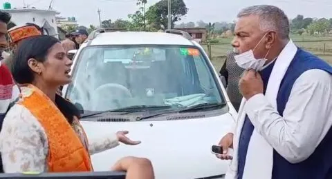 लालकुआं: उपेक्षा से नाराज शहीद की मां ने विधायक और अफसरों को सुनाई खरीखोटी