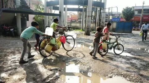 हल्द्वानी: 10 हजार की आबादी को नहीं मिला पेयजल, जल संस्थान के अधिकारी बेपरवाह