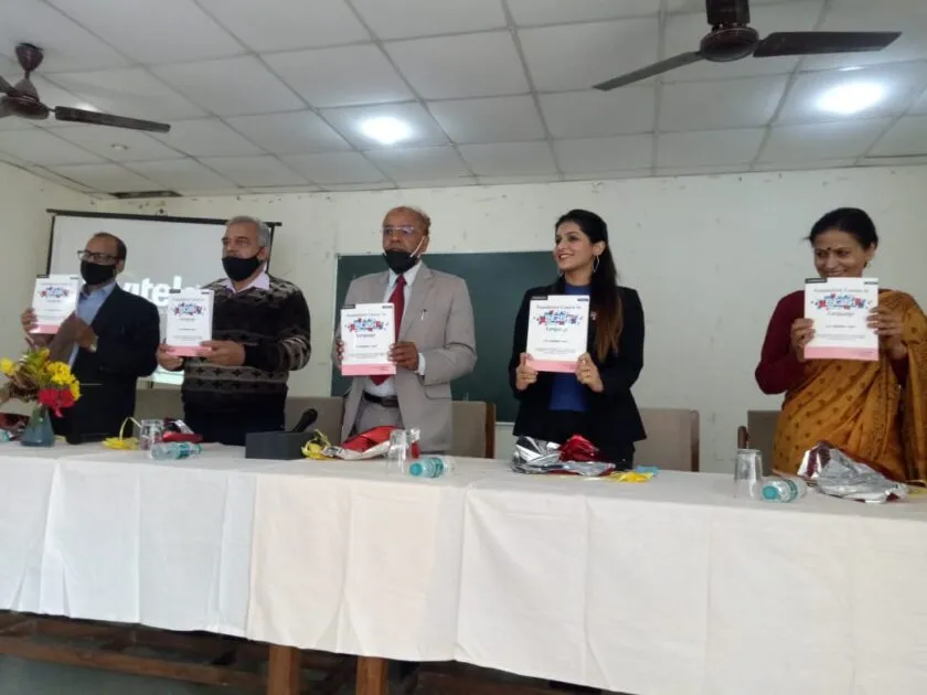 हल्द्वानी: डीएसबी परिसर और कैंब्रिज विश्वविद्यालय प्रेस की संयुक्त पहल, तैयार हुआ अंग्रेजी भाषा का संशोधित फाउंडेशन कोर्स