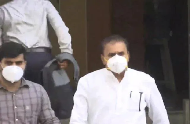 धनशोधन का मामला: अदालत ने अनिल देशमुख को 14 दिनों की न्यायिक हिरासत में भेजा