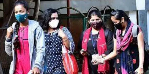 मध्यप्रदेश: कोविड-19 की सभी पाबंदियां हटने के बाद विद्यालय चलाने के नए दिशा-निर्देश होंगे जारी