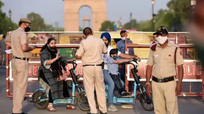 कोविड नियमों का उल्लंघन: दिल्ली में 19 अप्रैल से आठ नवंबर तक 3.15 लाख लोगों पर जुर्माना