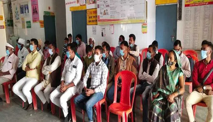 अमेठी: कोविड वैक्सीनेशन में सहयोग करने वाली ग्राम सभाएं की गईं सम्मानित