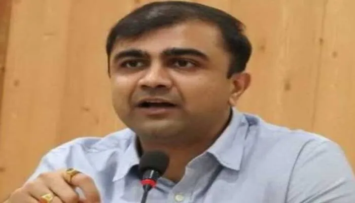 लखनऊ: एयरपोर्ट पर पहुंचने वाले यात्रियों के लिए  दिए गए खास दिशा-निर्देश, जानें क्या…