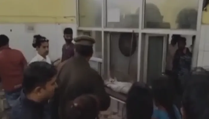 सीतापुर: युवक को दबंगों ने चार मंजिल इमारत से फेंका, जानें पूरा मामला…
