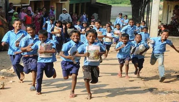 बच्चों की यूनिफॉर्म खरीदने में नहीं चलेगी लापरवाही, प्रदेश सरकार ने की निगरानी की तैयारी