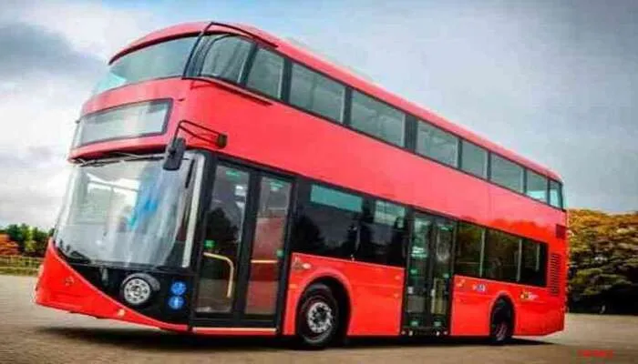 हरदोई: आरटीओ ने बिलग्राम में पकड़ी डबल डेकर बस, दबंग ऑपरेटर ने पत्रकार को बोले अभद्र शब्द