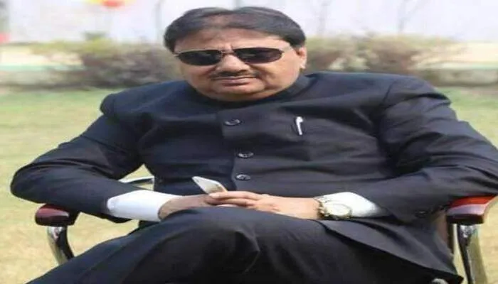 मायावती को बड़ा झटका, बसपा विधानमंडल दल के नेता शाह आलम ने पार्टी से दिया इस्तीफा