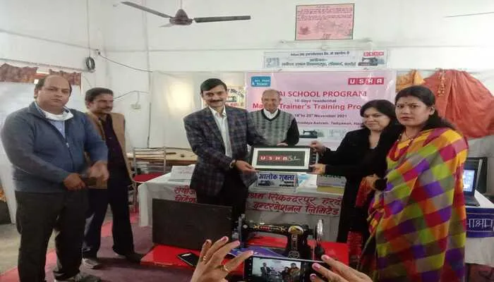 महिलाओं के लिए वरदान साबित होगा प्रशिक्षण: आलोक शुक्ला