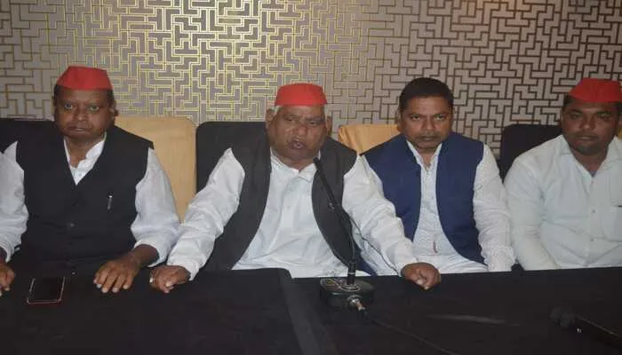 अयोध्या: बसपा नेता राकेश चौरसिया को सपा में मिला प्रदेश सचिव का पद