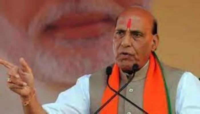 छेड़ोगे तो छोडे़ेंगे नहीं, भीतर तक मारेंगे : राजनाथ सिंह