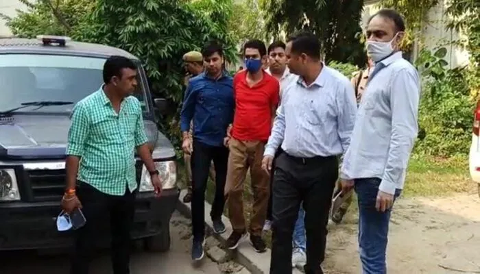 पांच लाख का इनामी शाइन सिटी का पार्टनर आसिफ गिरफ्तार