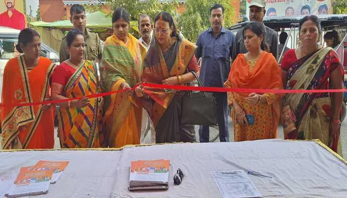 हरदोई: जिला पंचायत अध्यक्ष ने शुरू किया सदस्यता अभियान