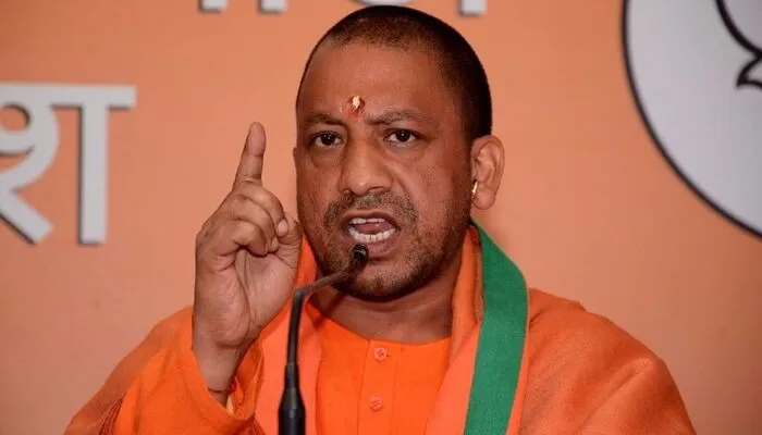 UPTET 2021: पेपर लीक होने के बाद CM योगी की पहली प्रतिक्रिया, कहा-दोषियों की संपत्ति होगी जब्त