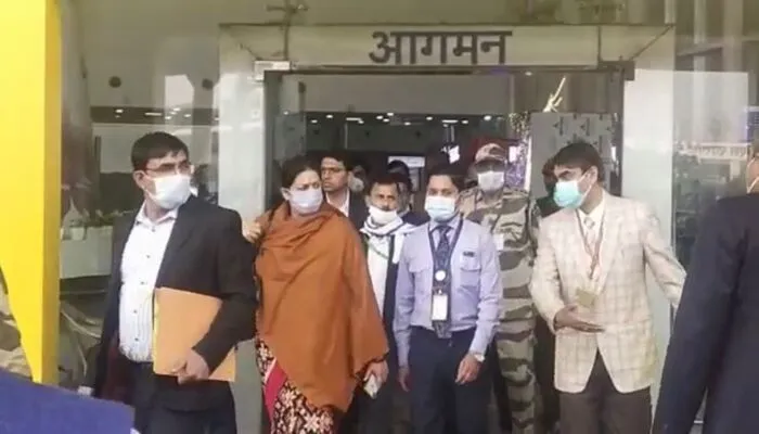 स्मृति ईरानी का रायबरेली दौरा आज, केन्द्रीय मंत्री करेंगी दिशा की बैठक की अध्यक्षता