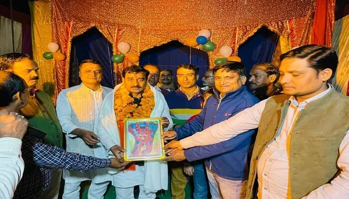 हरदोई: 38वें वर्ष की रामलीला कार्यक्रम का विधायक आशीष सिंह ने गणेश पूजन कर किया शुभारंभ