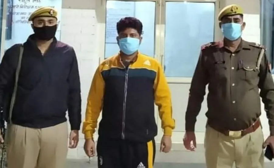 बरेली: स्मैक तस्कर गिरफ्तार, सभासद पति के लिए करता है काम
