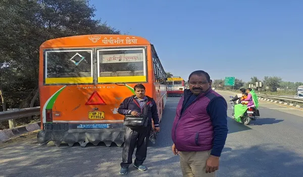 रामपुर : चेकिंग के दौरान मिलक बाईपास से गुजरती मिली रोडवेज की सात बसें