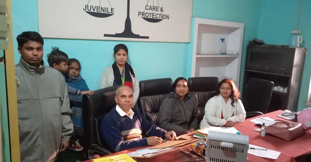 बरेली: बाल कल्याण समिति ने लापता बच्चे को परिवार को सौंपा