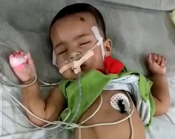 बरेली: आठ माह की मन्हा की हालत बिगड़ी, मुंबई के अस्पताल में भर्ती
