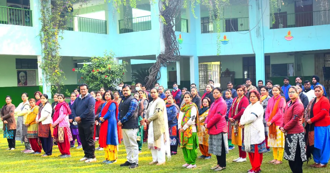 बरेली: आरोपी नहीं हुए गिरफ्तार, सीबीएसई स्कूलों के शिक्षकों में आक्रोश
